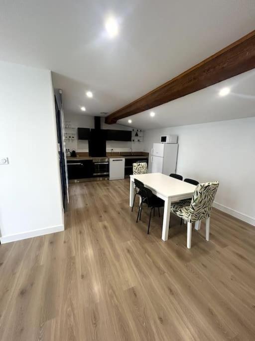 Apartament Cocon Chaleureux Au Coeur De Mirepoix Mirepoix  Zewnętrze zdjęcie